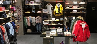 Interieurbouw kledingwinkel AT